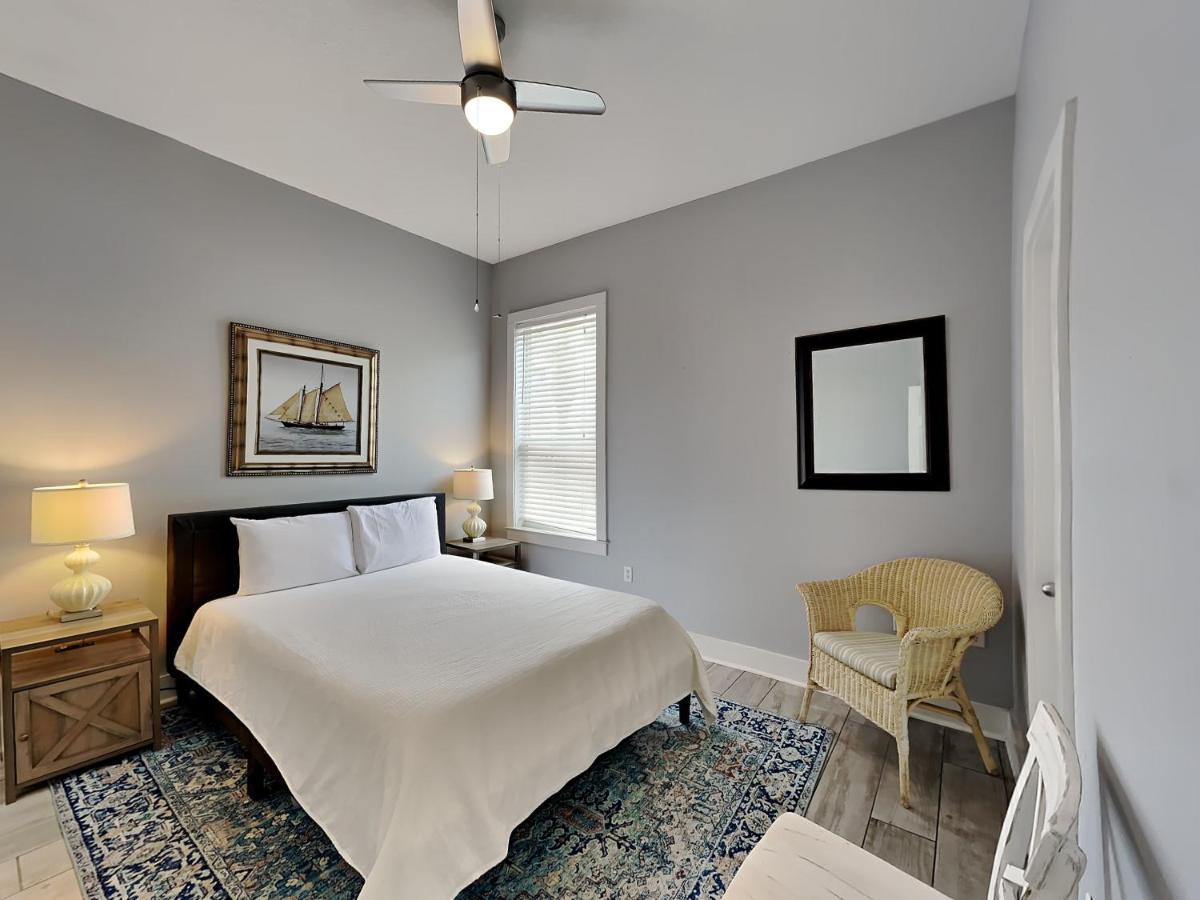 A Sun Of A Beach Destin Exterior photo